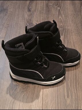 PUMA Evolve Boys Winter Casual boots Alternative closure 11.5 toddler/little kid